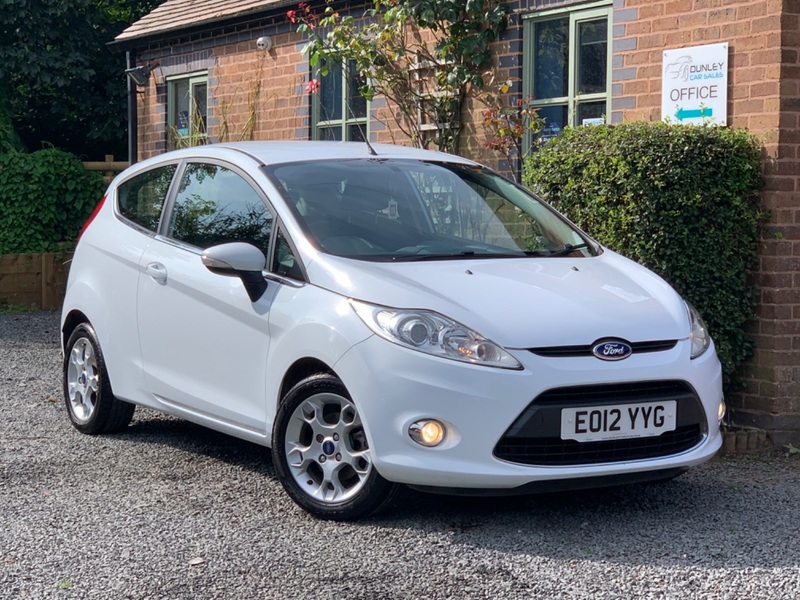 FORD FIESTA 1.25 Zetec 3dr 2012