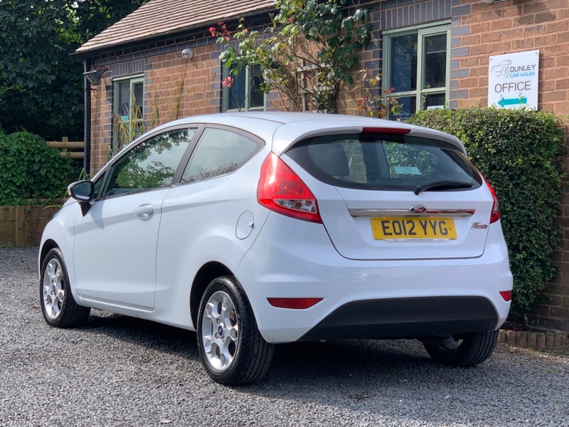 FORD FIESTA 1.25 Zetec 3dr 2012