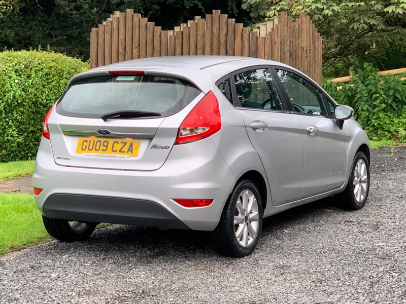 FORD FIESTA 1.25 Zetec 5dr 2009