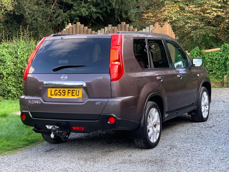 NISSAN X-TRAIL 2.0 dCi Tekna 4WD Euro 4 5dr 2009