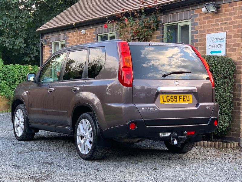 NISSAN X-TRAIL 2.0 dCi Tekna 4WD Euro 4 5dr 2009