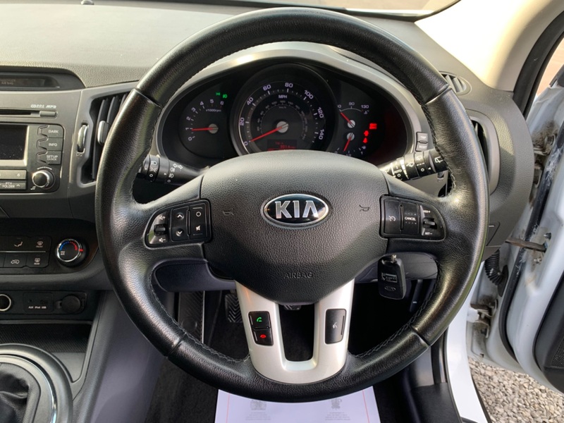 KIA SPORTAGE 1.7 CRDi EcoDynamics 1 2WD Euro 5 ss 5dr 2013