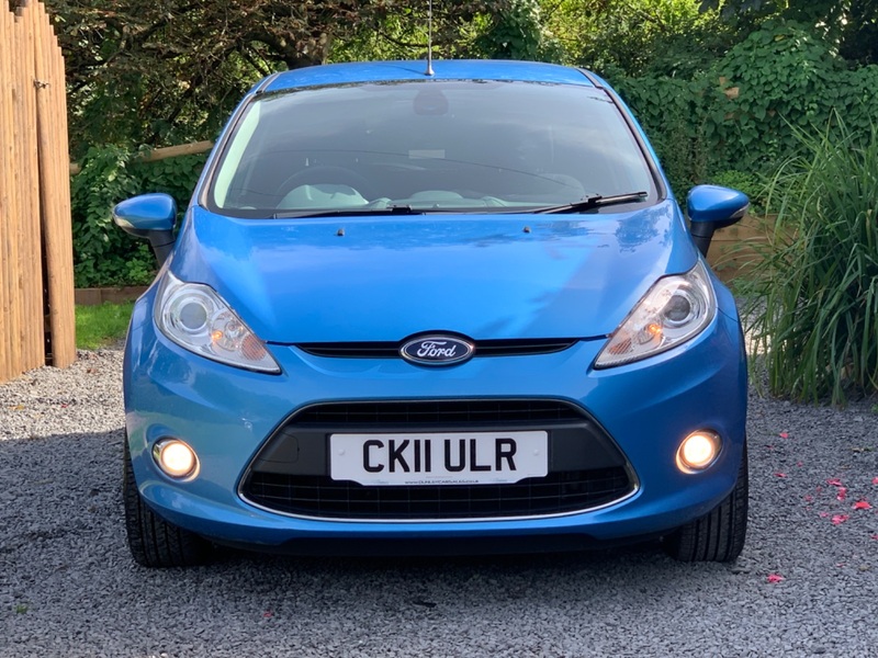 FORD FIESTA 1.4 Titanium 5dr 2011