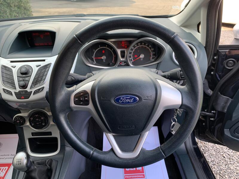 FORD FIESTA 1.25 Centura 5dr 2011